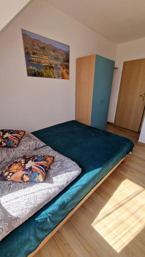 Pokój z balkonem · turkusowy – zdjęcie 4 z 4